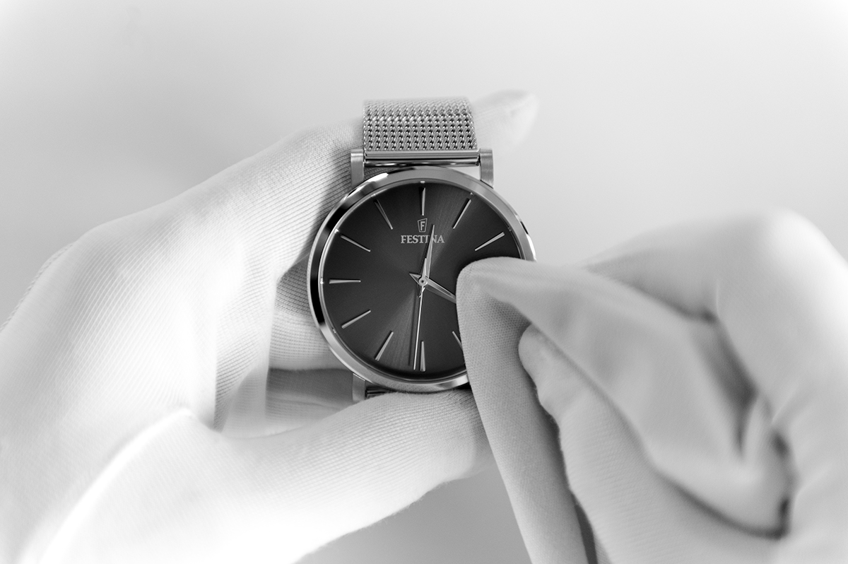 Czy wiesz, na czym polega właściwa pielęgnacja zegarka?